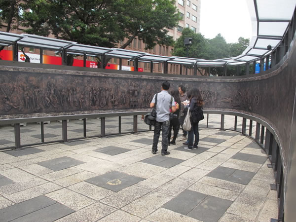 Wang Qingsong：The History of Monuments, Taipei Museum of Contemporary Art, Nov. 8, 2012 – Feb. 18, 2013, Taiwan